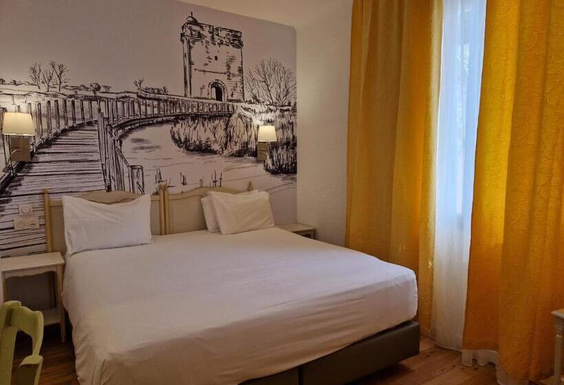 Номер Стандарт, Logis Vignes Blanches Hôtel Cosy Et Restaurant De Terroir