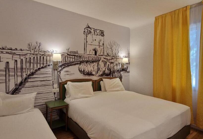 Номер Стандарт Трехместный, Logis Vignes Blanches Hôtel Cosy Et Restaurant De Terroir