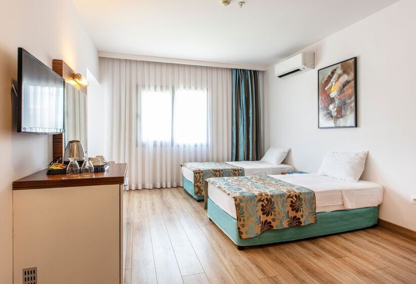 패밀리 룸, Palm Wings Beach Resort & Spa Kusadasi All Inclusive