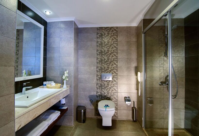 Номер Стандарт с Койками, Palm Wings Beach Resort & Spa Kusadasi  All Inclusive