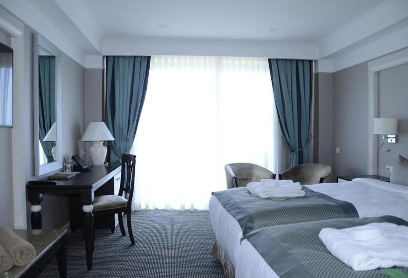 Классический номер с видом на горы, Tui Magic Life Rixos Beldibi - Adult Only