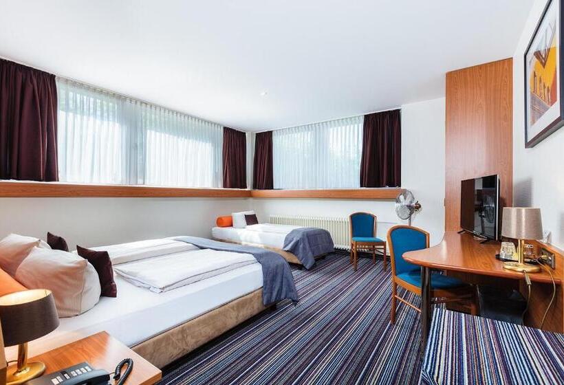 غرفة قياسية, Servatius