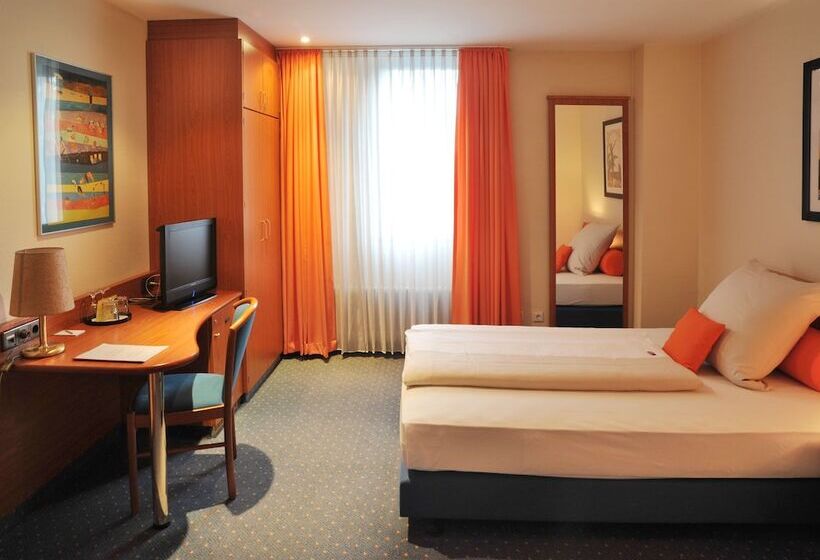 スタンダードシングルルーム, Servatius