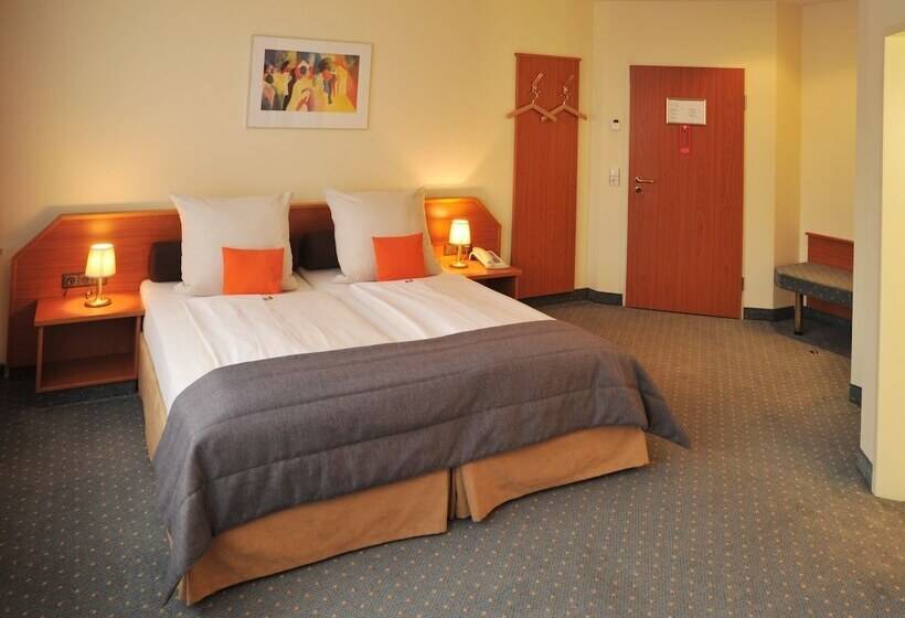 غرفة قياسية, Servatius