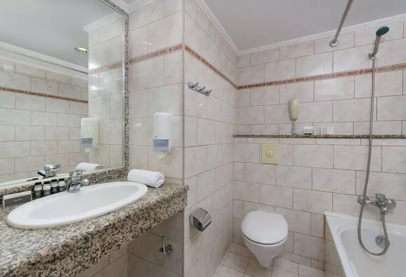 استودیو استاندارد با چشم‌انداز باغ, Sun Beach Resort