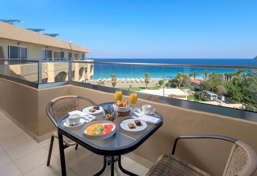 דירת דלוקס חדר שינה 1 עם נוף לים, Sun Beach Resort