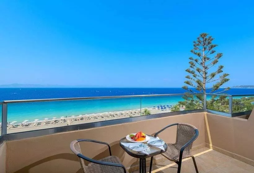 1 Bedroom Deluxe Apartment Sea View, Sun Beach Resort
