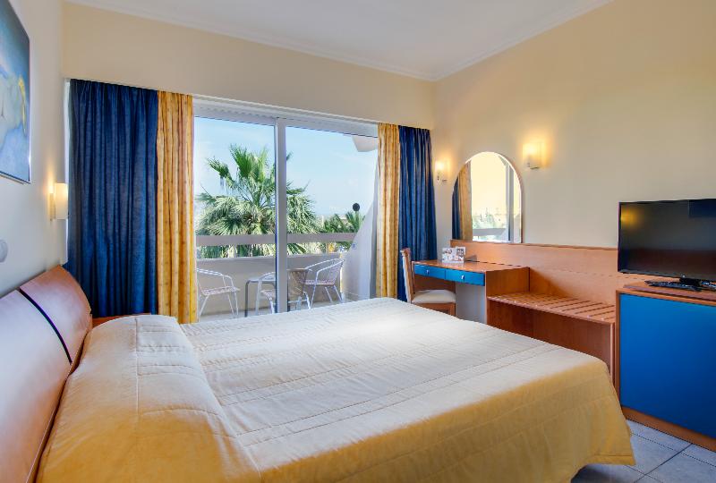 Номер Стандарт Вид на Сад, Sun Beach Resort