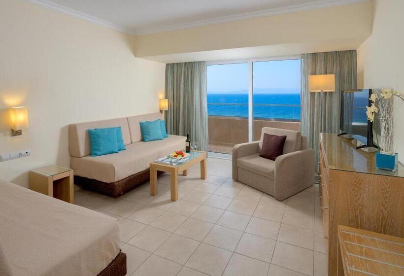 带海景及1个卧室的复式公寓, Sun Beach Resort