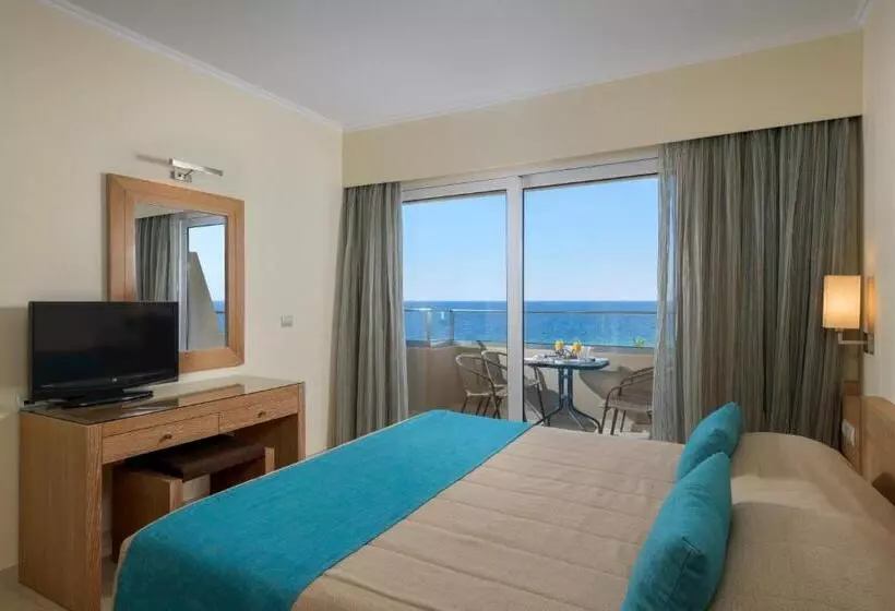 1 Bedroom Deluxe Apartment Sea View, Sun Beach Resort