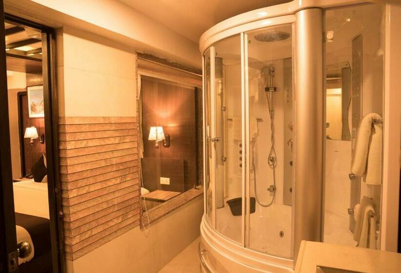 سوئیت پرزیدنت, Shaara