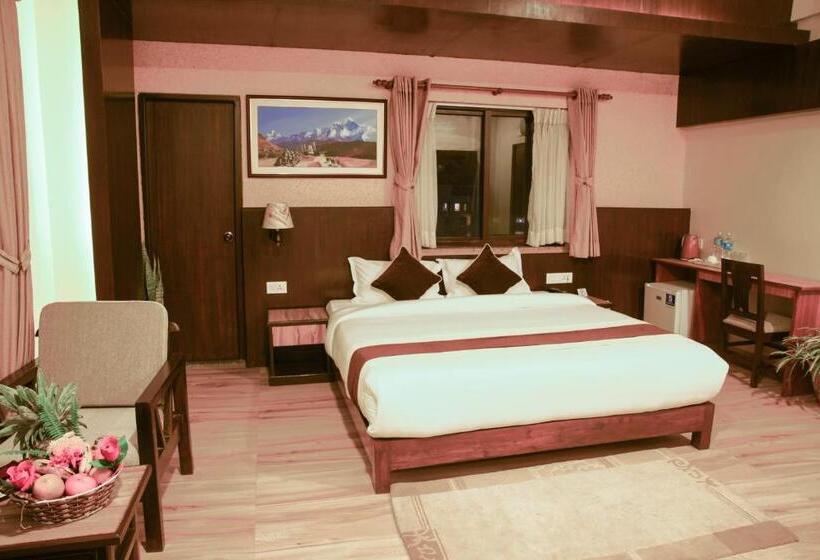 سوییت لوکس, Shaara