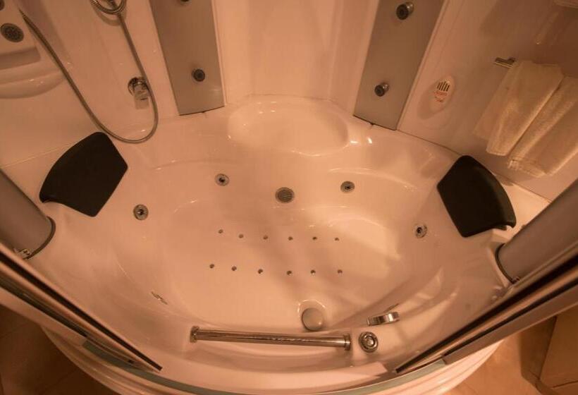 سوئیت پرزیدنت, Shaara