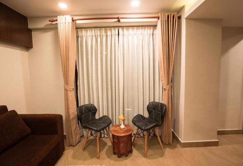 سوئیت پرزیدنت, Shaara