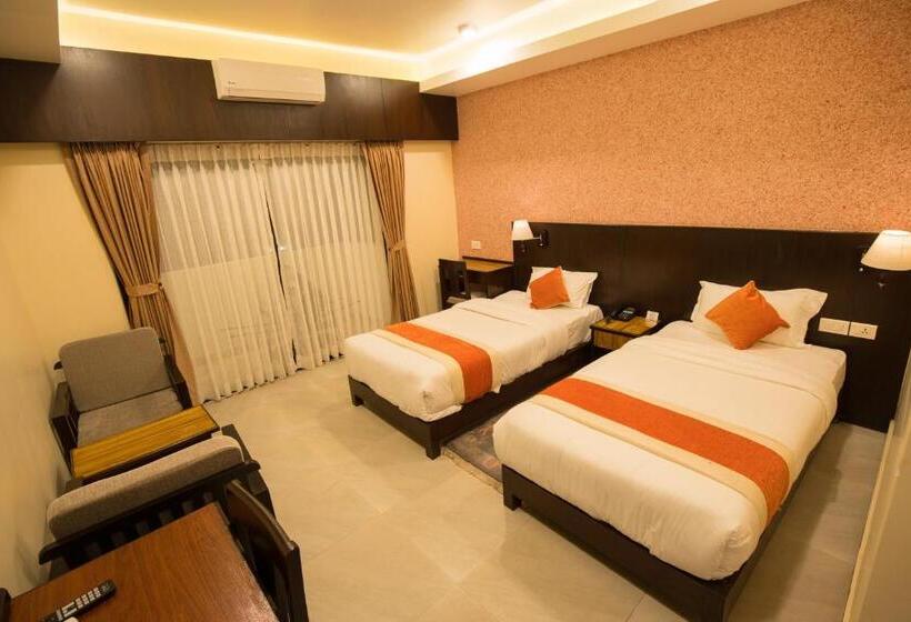 اتاق سوپریور, Shaara