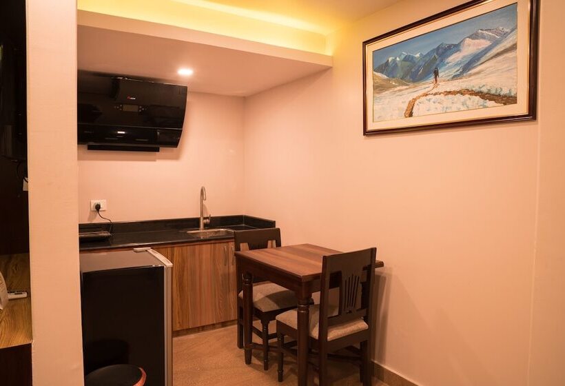 سوئیت پرزیدنت, Shaara