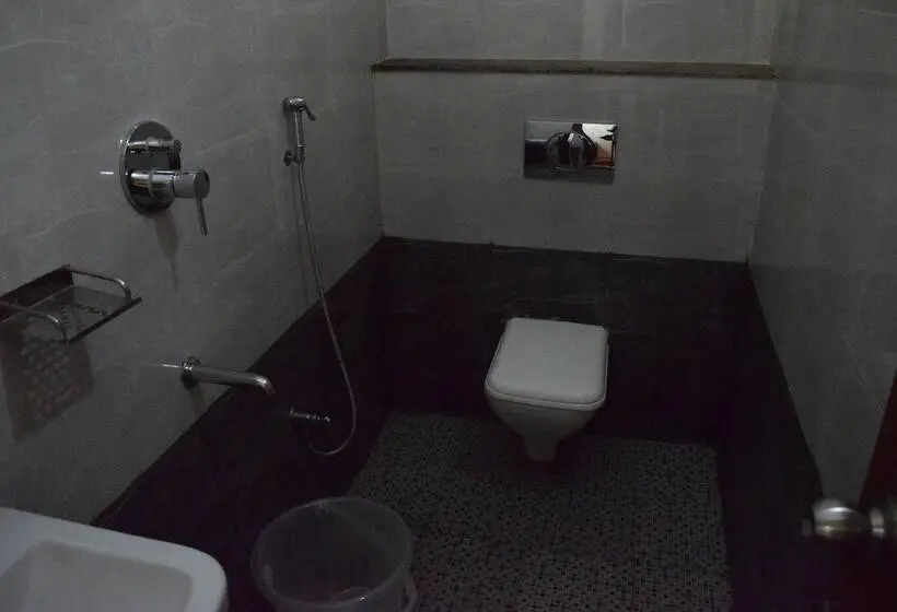اتاق استاندارد, Sri Kavimany Residency, Near Auro Beach