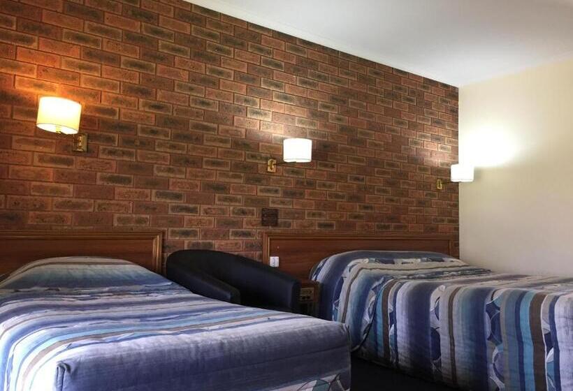 Номер Стандарт, The Finley Palm Motor Inn