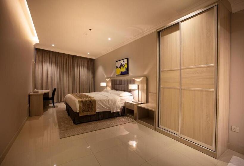 דירת שלושה חדרים, Somedays Hotel Suites