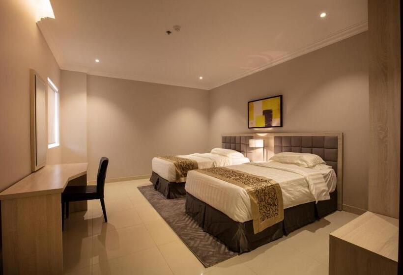 דירת שלושה חדרים, Somedays Hotel Suites