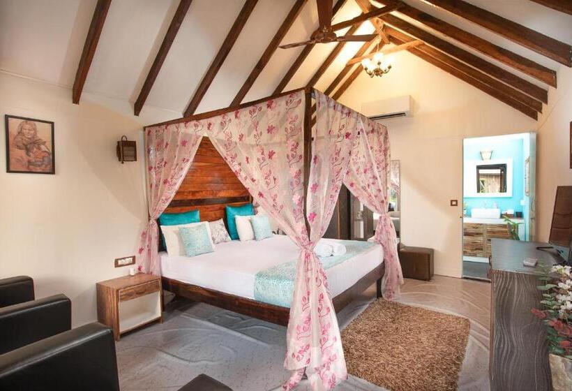 带大床的豪华间, Agonda Shell Beach Resort