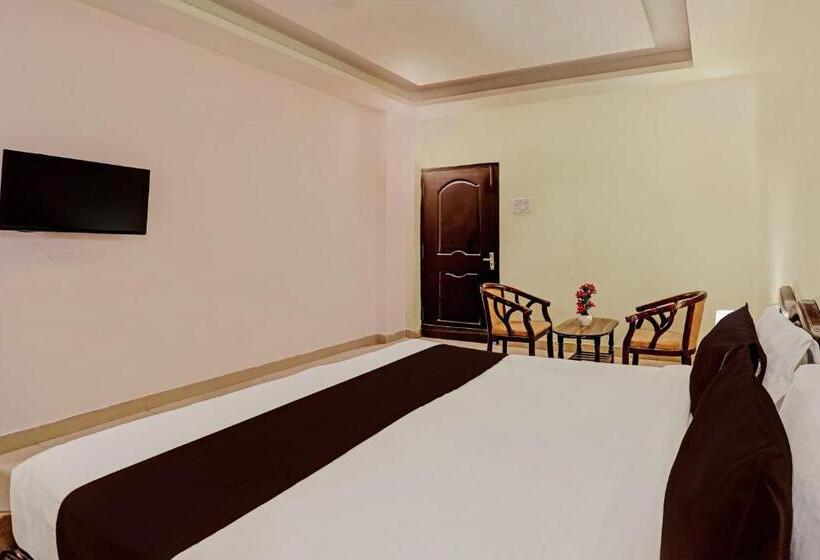 اتاق استاندارد, Oyo 6664 Ritesh Grand