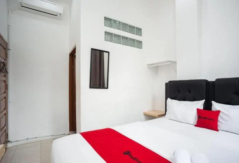 スタンダードルーム, Reddoorz At Jalan Bangau Palembang