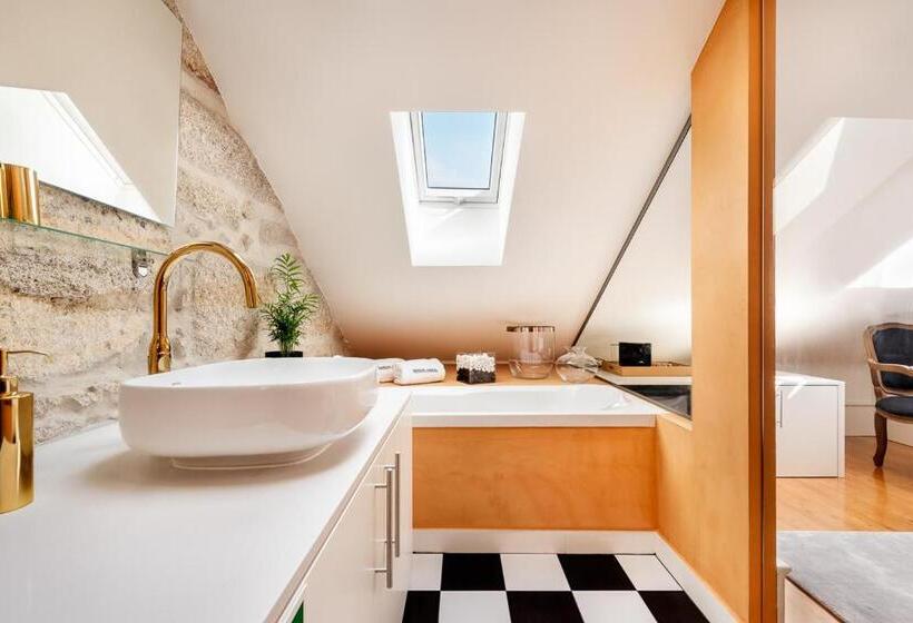 اتاق لوکس, Maison Cabral