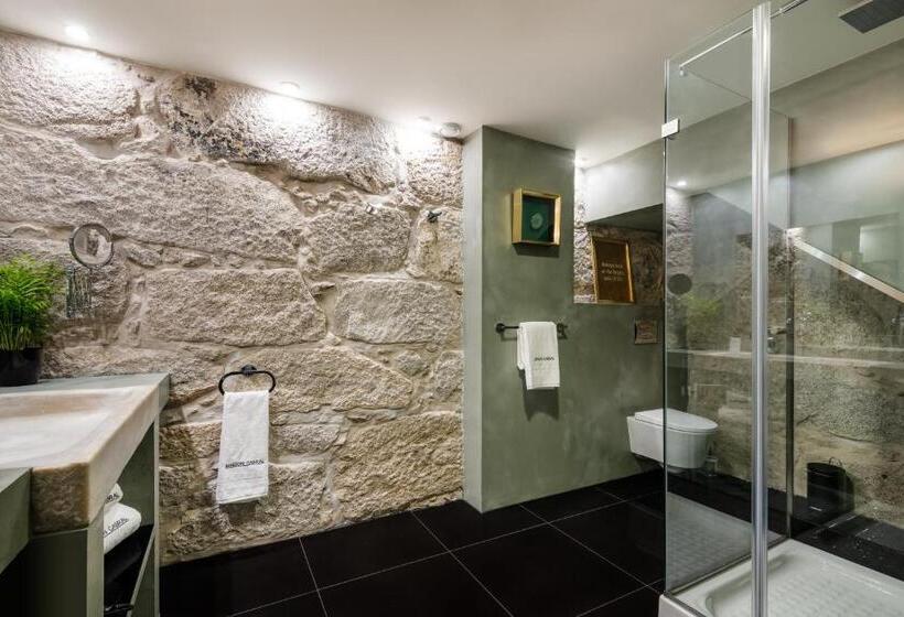 سوییت لوکس, Maison Cabral