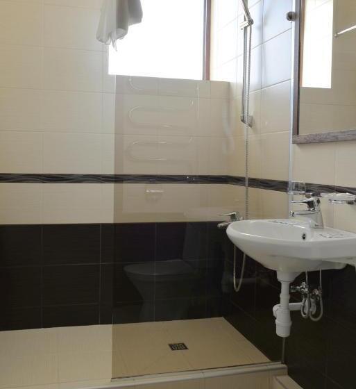 اتاق استاندارد یک نفره, šaulys