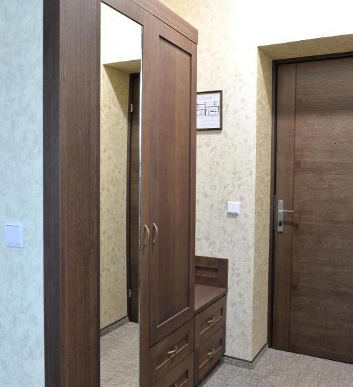 اتاق استاندارد یک نفره, šaulys