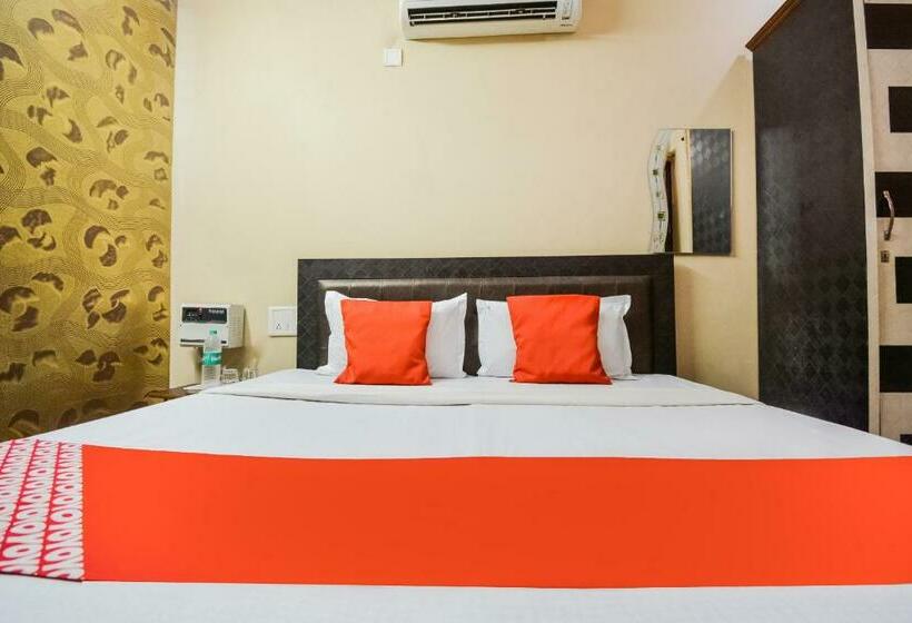 Номер Deluxe, Oyo 8789 Noor Palace