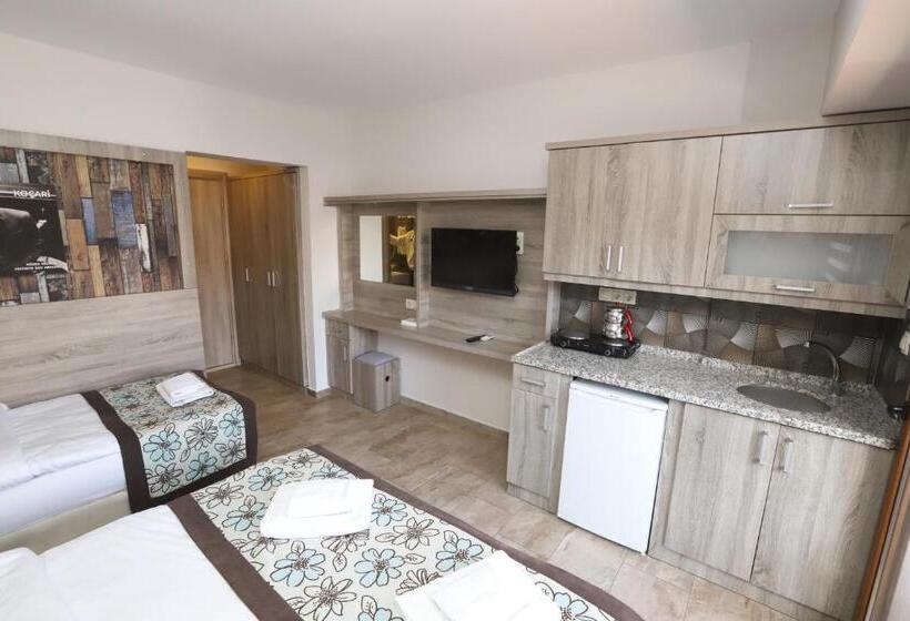 اتاق لوکس با بالکن, Street61 Apart