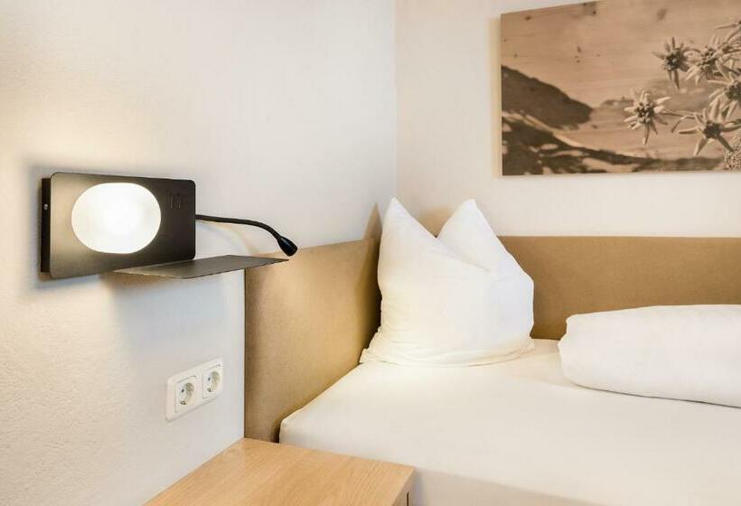 اتاق استاندارد یک نفره, Gästehaus Hornegger