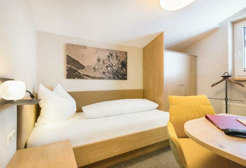 اتاق استاندارد یک نفره, Gästehaus Hornegger