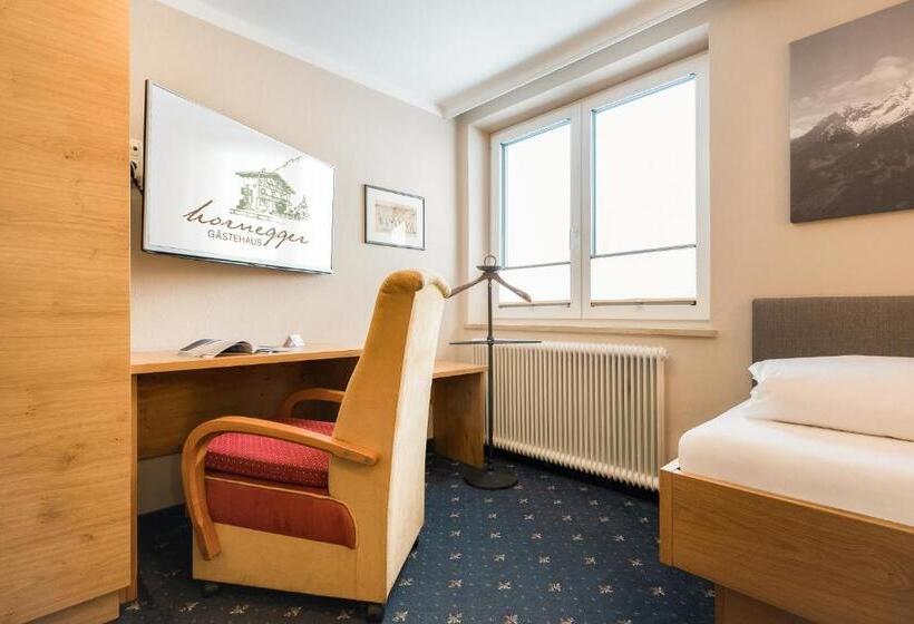 اتاق استاندارد یک نفره, Gästehaus Hornegger