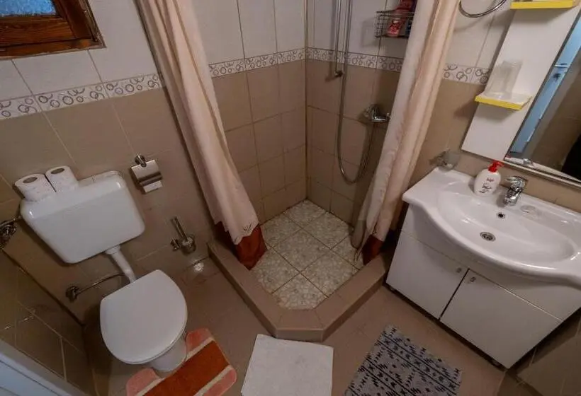 اتاق سوپریور, Guesthouse Rose