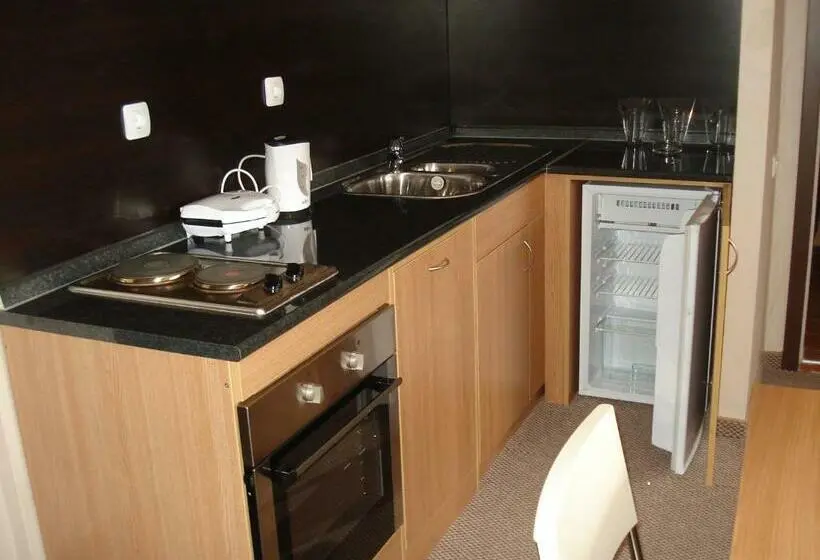 آپارتمان خانوادگی, Snezhanka Apartments Tmf