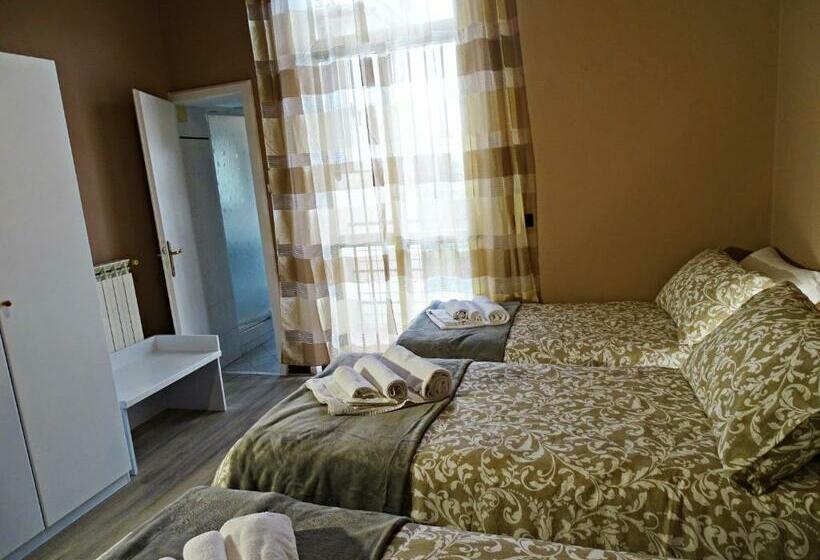 اتاق استاندارد سه نفره, Affittacamere Arancio