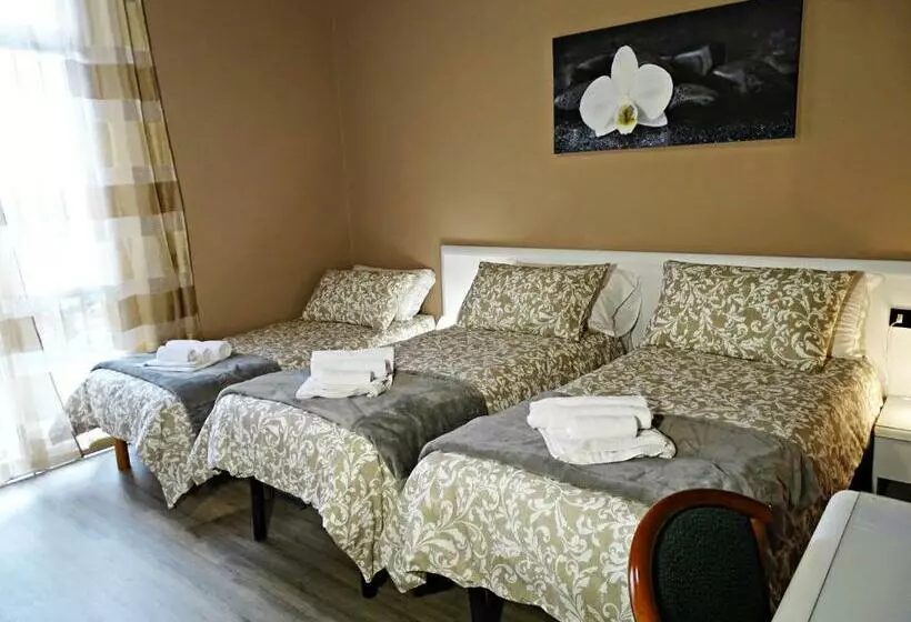 اتاق استاندارد سه نفره, Affittacamere Arancio