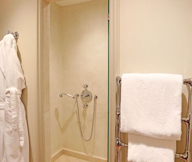 古典房间, Chateau De Berne