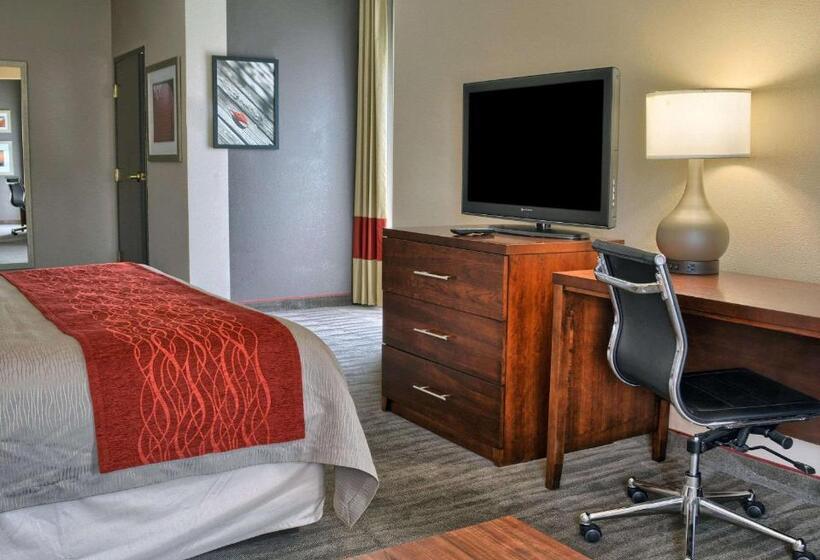 Люкс Кровать Кинг, Comfort Inn Ruther Glen Near Kings Dominion
