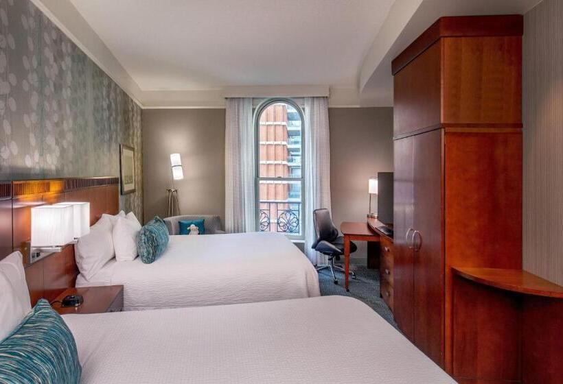 Люкс, Courtyard Boston Copley Square