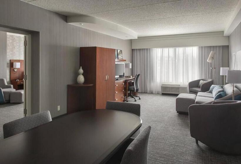 스위트 킹사이즈 침대, Courtyard Fort Meade Bwi Business District