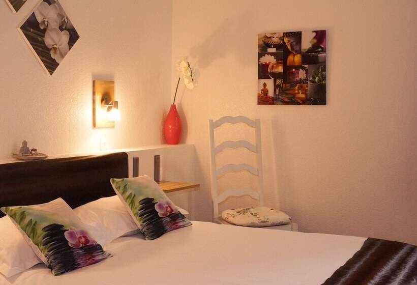 四人标准间, De Lorraine