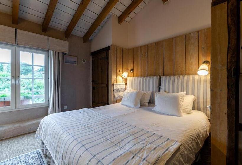 스탠다드 룸, Domaine De Bassilour