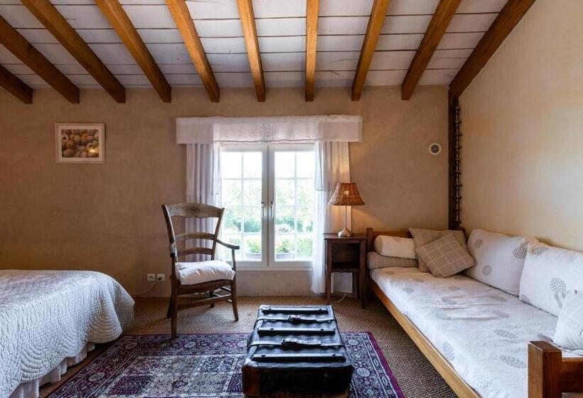 수피리어 룸, Domaine De Bassilour