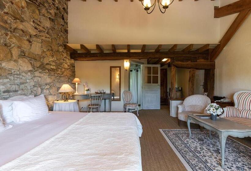 Quarto Deluxe, Domaine De Bassilour