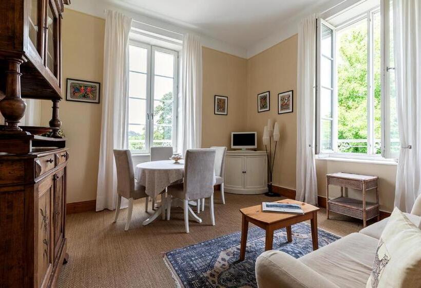 스위트, Domaine De Bassilour