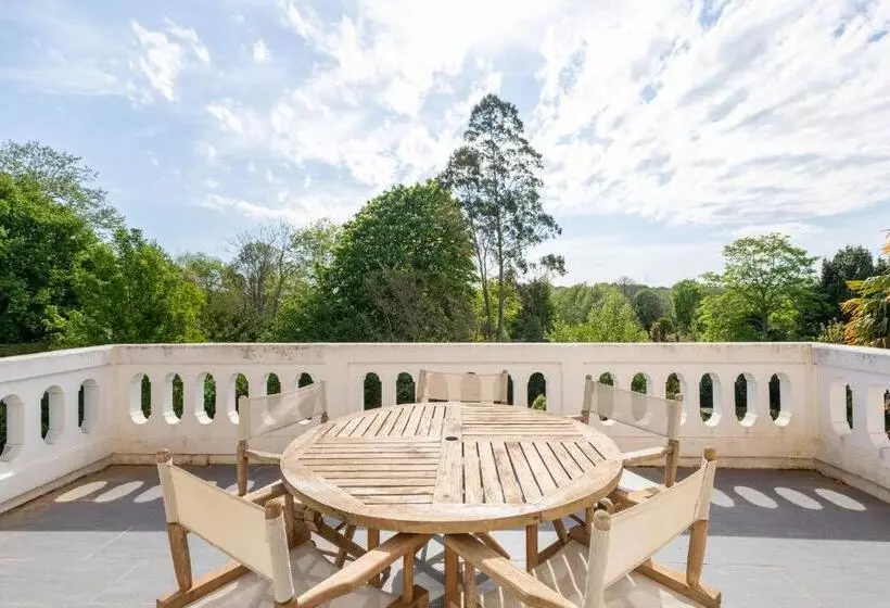 آپارتمان 1 خوابه با تراس, Domaine De Bassilour